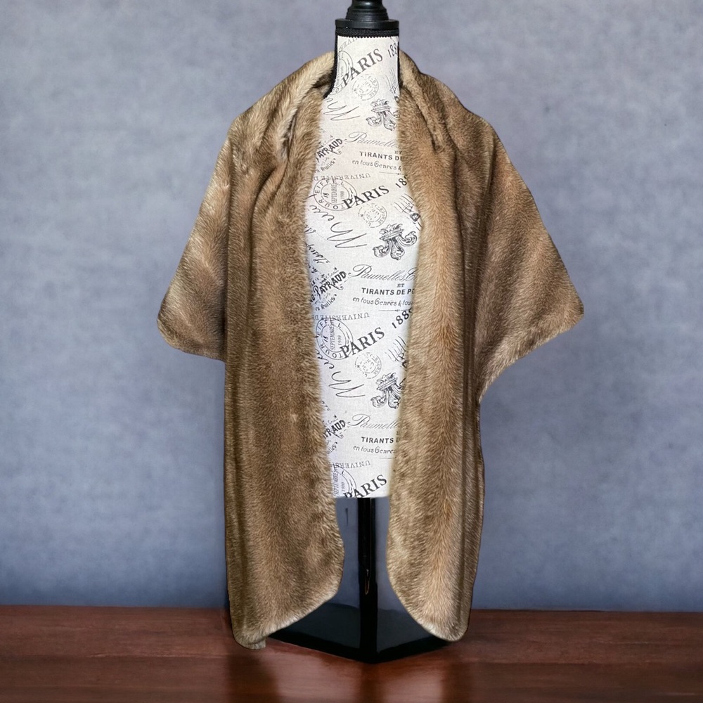 Classy faux fur shawl